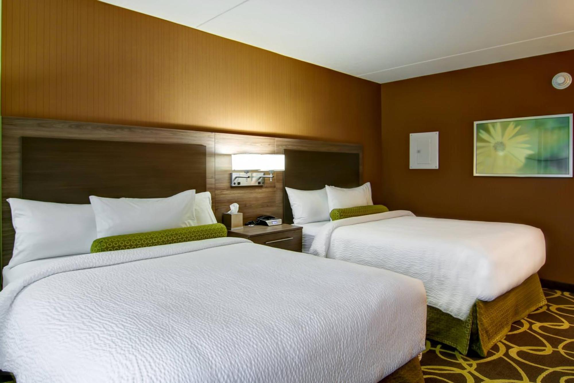 Towneplace Suites By Marriott Kincardine Exterior foto